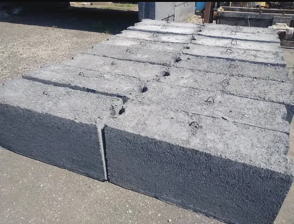 Шлакобетонные блоки фбс